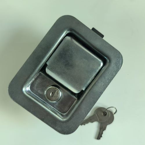 Locking Stainless Steel Polished Paddle Latch – 91214